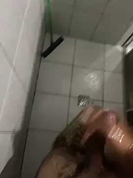 Snapshot of thomasllucas chatting on 03/12/26, 09:43 thomasllucas online show from 03/12/26, 09:43