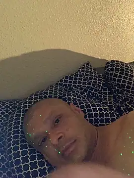 Snapshot of NiftyCaptain3 chatting on 09/20/25, 11:22 NiftyCaptain3 online show from 09/20/25, 11:22