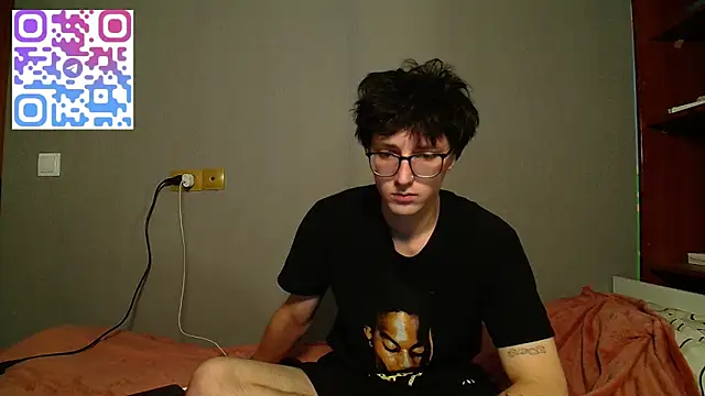 8goat online show from 10/26/25, 04:24