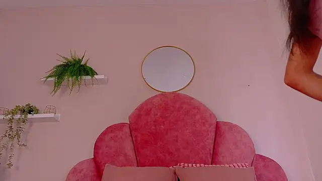 TiffValentinee  online show from 10/15/25, 07:58