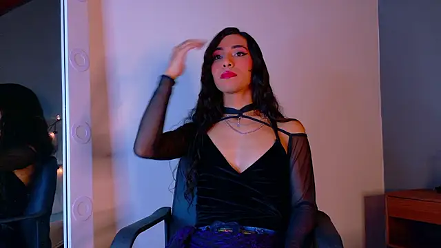 TiffValentinee  online show from 03/09/26, 02:48