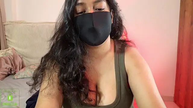 Gulaboo100 online show from 05/13/26, 06:22