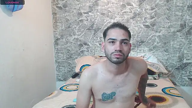 Snapshot of daniquintero03 chatting on 09/29/25, 06:24 daniquintero03 online show from 09/29/25, 06:24