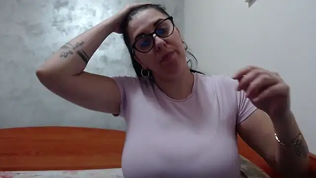 jollene online show from 12/19/25, 02:35