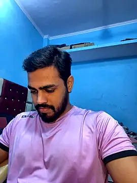 Snapshot of fireboyyyyy chatting on 10/04/25, 12:58 fireboyyyyy online show from 10/04/25, 12:58