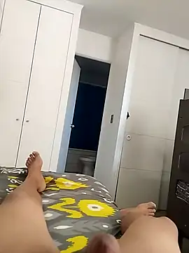 Snapshot of XRonny6 chatting on 04/04/26, 04:15 XRonny6 online show from 04/04/26, 04:15