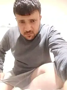 Snapshot of nihattttttttttttttt chatting on 11/26/25, 09:05 nihattttttttttttttt online show from 11/26/25, 09:05