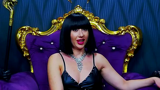 LaraMaeve online show from 11/07/25, 06:13