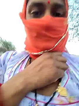 aunty sumy online show from 05/05/26, 01:19