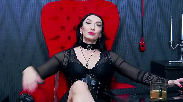 Snapshot of MistressDora chatting on 03/05/26, 06:42 MistressDora online show from 03/05/26, 06:42