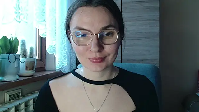 LooveELLYx online show from 01/07/26, 02:30