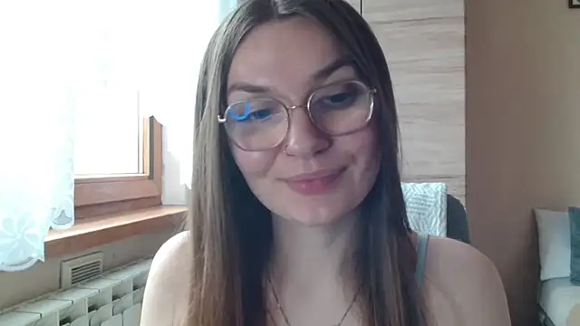 LooveELLYx online show from 07/07/26, 07:23