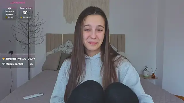 Little cherryy   online show from 11/27/25, 08:05