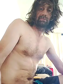 Snapshot of straightozgoesdwn chatting on 02/01/26, 07:07 straightozgoesdwn online show from 02/01/26, 07:07