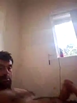 Snapshot of straightozgoesdwn chatting on 03/14/26, 11:21 straightozgoesdwn online show from 03/14/26, 11:21