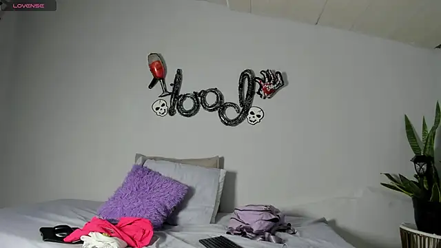 Snapshot of Sophia_Ebony chatting on 10/31/25, 12:39 Sophia Ebony online show from 10/31/25, 12:39