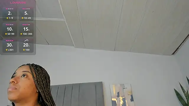 Snapshot of Sophia_Ebony chatting on 11/12/25, 01:55 Sophia Ebony online show from 11/12/25, 01:55