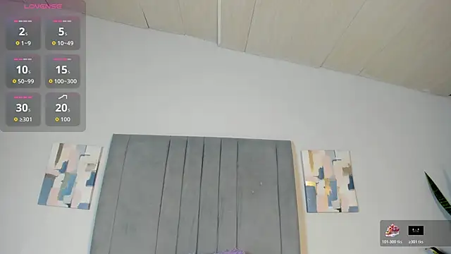 Snapshot of Sophia_Ebony chatting on 11/14/25, 01:10 Sophia Ebony online show from 11/14/25, 01:10