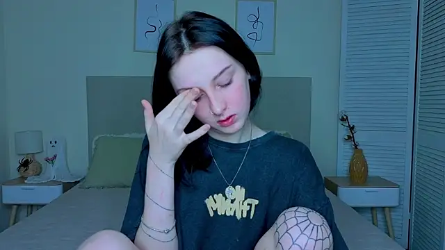 Little moly999 online show from 12/16/25, 09:09