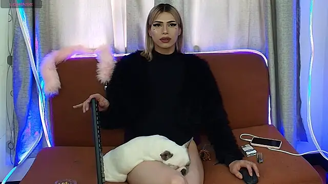 Snapshot of _antonella__carter chatting on 03/07/26, 10:07 antonella carter online show from 03/07/26, 10:07