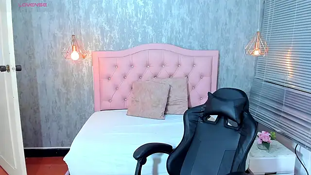 lissa jhonsoon online show from 03/14/26, 12:50