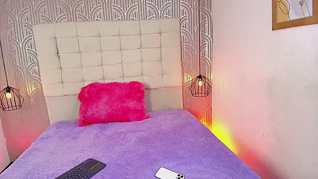 LexieBloom online show from 05/31/26, 04:09