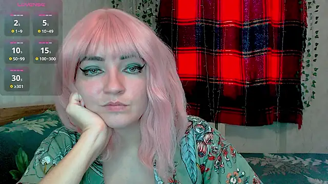 Snapshot of MagicPink chatting on 02/05/26, 10:53 MagicPink online show from 02/05/26, 10:53