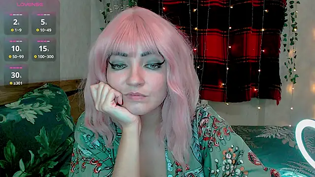 Snapshot of MagicPink chatting on 02/07/26, 12:53 MagicPink online show from 02/07/26, 12:53