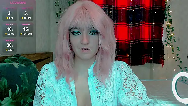 Snapshot of MagicPink chatting on 03/07/26, 11:40 MagicPink online show from 03/07/26, 11:40