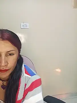 karinnahotdirty online show from 11/11/25, 08:09