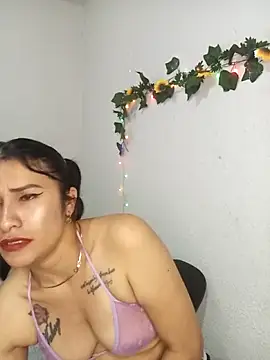 karinnahotdirty online show from 03/04/26, 09:54