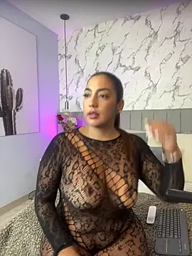 Snapshot of Karlla_Brown chatting on 03/27/26, 12:27 Karlla Brown online show from 03/27/26, 12:27