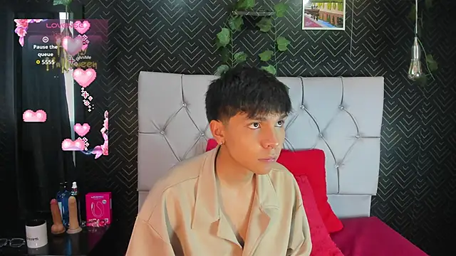 Thiago Kozak online show from 10/17/25, 12:30