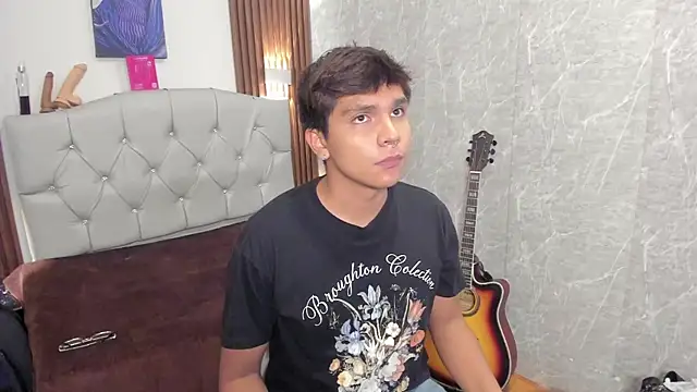 Thiago Kozak online show from 06/08/26, 07:36