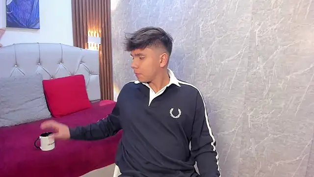 Thiago Kozak online show from 06/10/26, 03:33