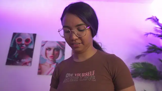 pocahotass 11 online show from 09/11/25, 11:10