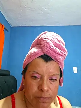 Hanna Kieran online show from 11/24/25, 10:53