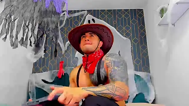 king falconer online show from 10/10/25, 01:15