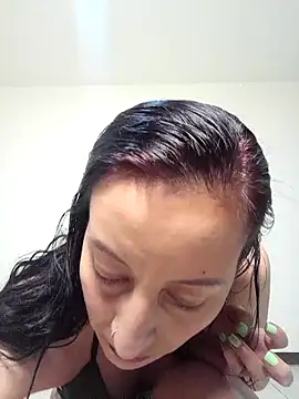 Oriana111 online show from 10/18/25, 11:16