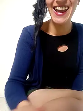 Oriana111 online show from 11/17/25, 11:21