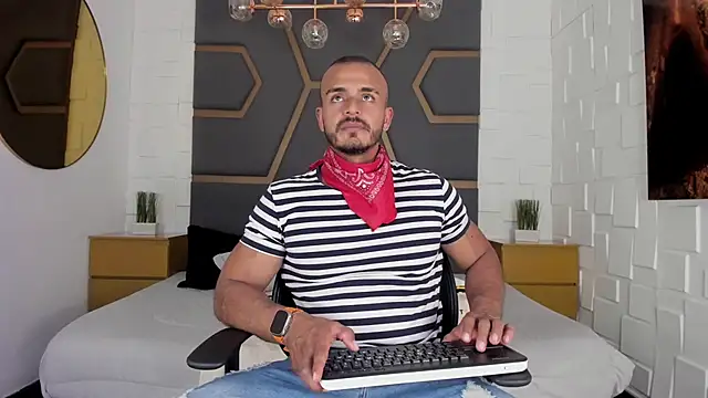 magnusclark online show from 09/16/25, 05:58