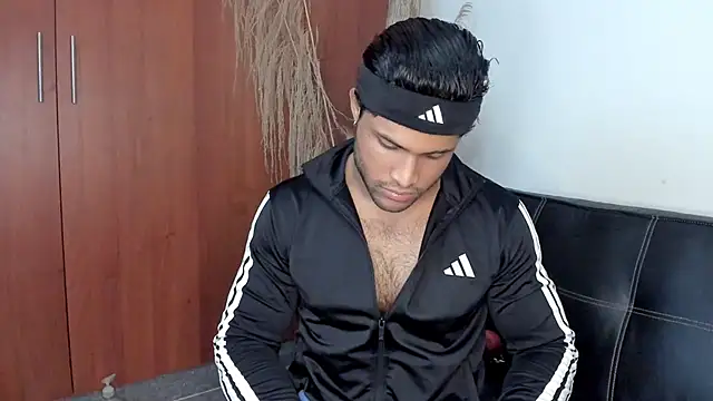 Evansdark1 online show from 11/28/25, 11:51