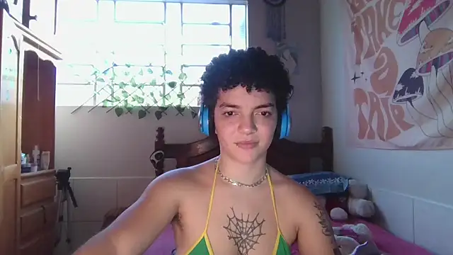 CamillyBlum online show from 04/30/26, 09:52