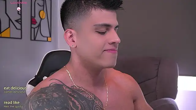 Snapshot of tyler_muscle1 chatting on 02/24/26, 04:49 tyler muscle1 online show from 02/24/26, 04:49