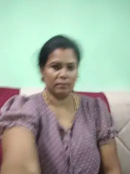 tamilaruvi online show from 06/18/26, 01:04
