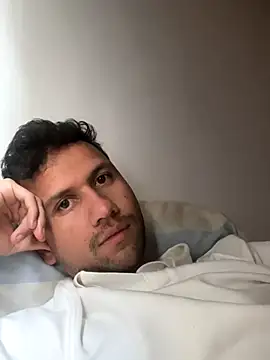 Michaell Spinelly online show from 11/26/25, 07:48