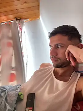 Michaell Spinelly online show from 12/14/25, 02:44