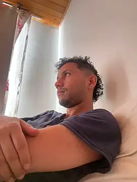 Michaell Spinelly online show from 12/19/25, 03:52