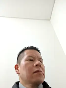 Manu0586 online show from 10/23/25, 01:38