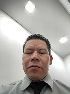 Manu0586 online show from 11/04/25, 12:32